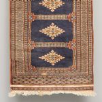 1055 9233 ORIENTAL RUG